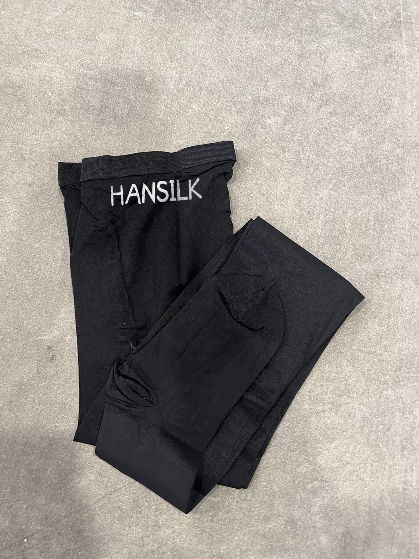 HANSILK Compression Leggings – Moisture-Wicking, Breathable, and Ultra-Stretchy for Gym, Yoga, and Everyday Wear